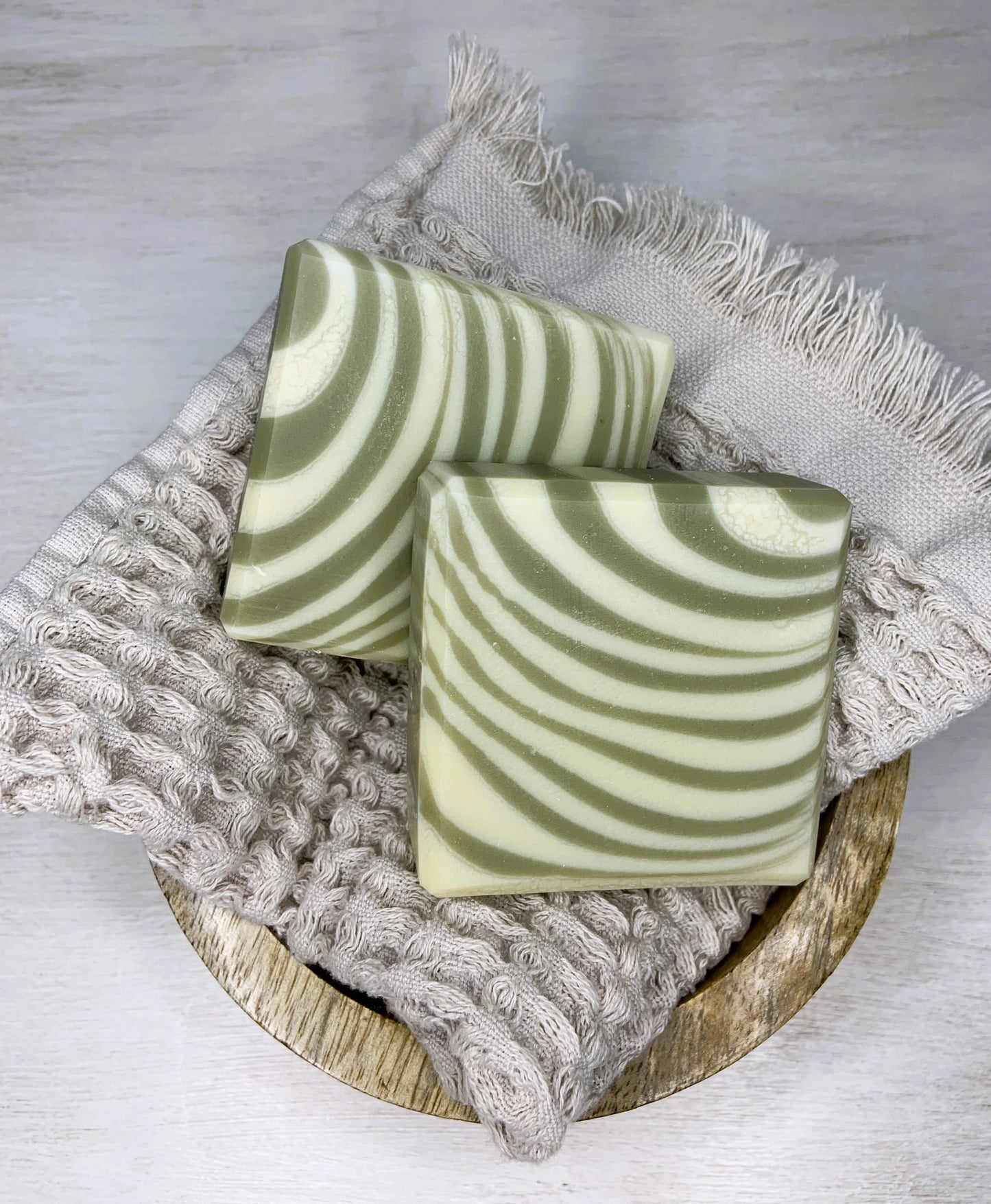 Our 'Green Zebra' soap, enhanced with green and white kaolin clay, harnesses the power of this miraculous oil. Rest assured, it doesn't carry the scent of marijuana, nor does it produce any of the effects associated with it. Instead, we hope your skin experiences an euphoric boost from the many benefits of hemp oil